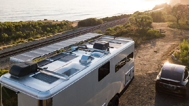 Living Vehicle and Volta Power Systems partner on luxury trailer