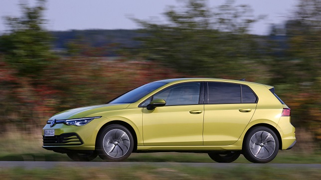 Now available with natural gas drive again: pre-sales of the new Golf TGI underway