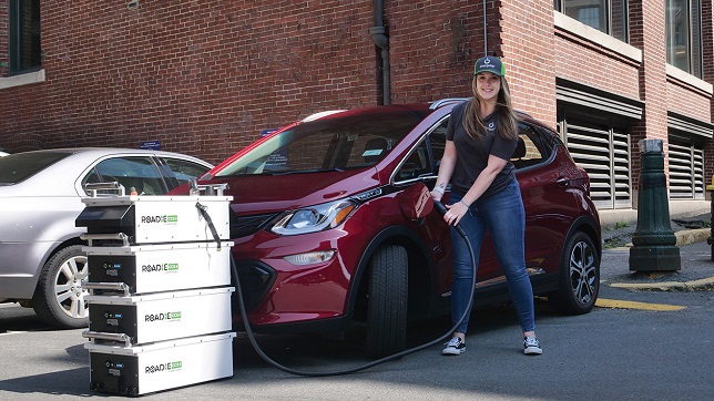 SparkCharge unveils ChargeUp mobile app and Roadie mobile EV charger