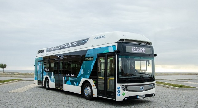 Toyota co-brands zero-emission buses with CaetanoBus