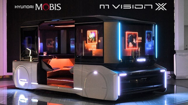 Hyundai Mobis, announced the urban shared future mobility concept, M.Vision X and M.Vision POP!