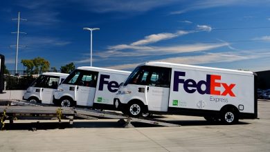 BrightDrop delivers 1st all-electric EV600 vehicles to FedEx