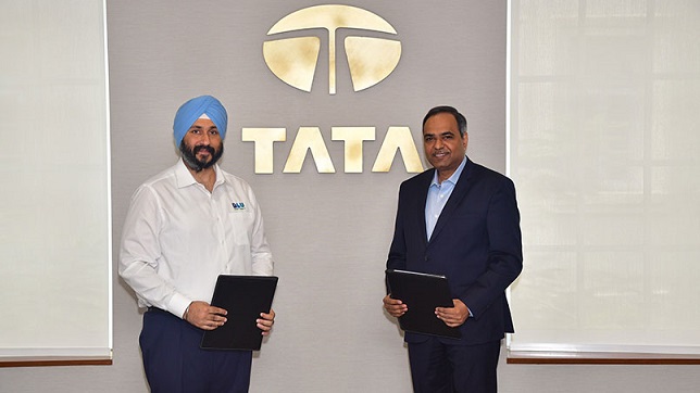Tata Motors signs an agreement with BluSmart Electric Mobility for 10,000 XPRES T EVs