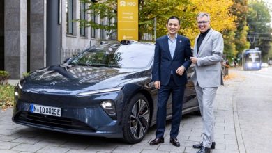 NIO and ZF Group, William Li and Dr. Holger Klein Image Source: ZF