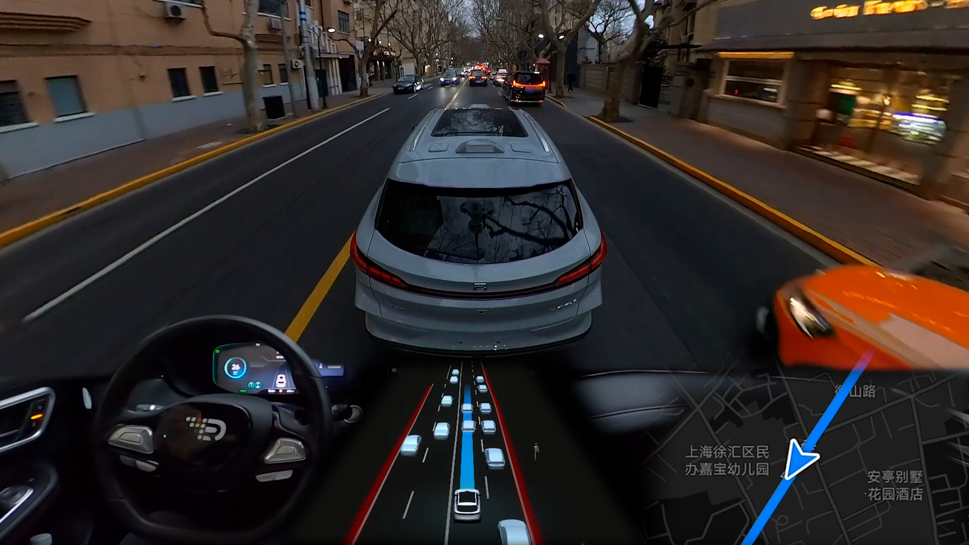 Car integrated with Driver 3.0 HD Map-Free driving in Shanghai, China