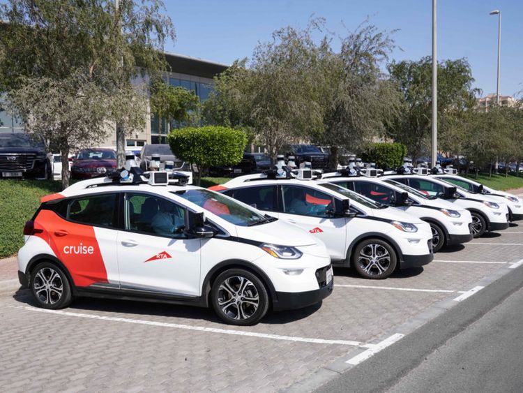 Dubai starts mapping of roads for self-driving vehicle