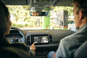 Skoda & Parkopedia launch pay to fuel for seamless in-car payments
