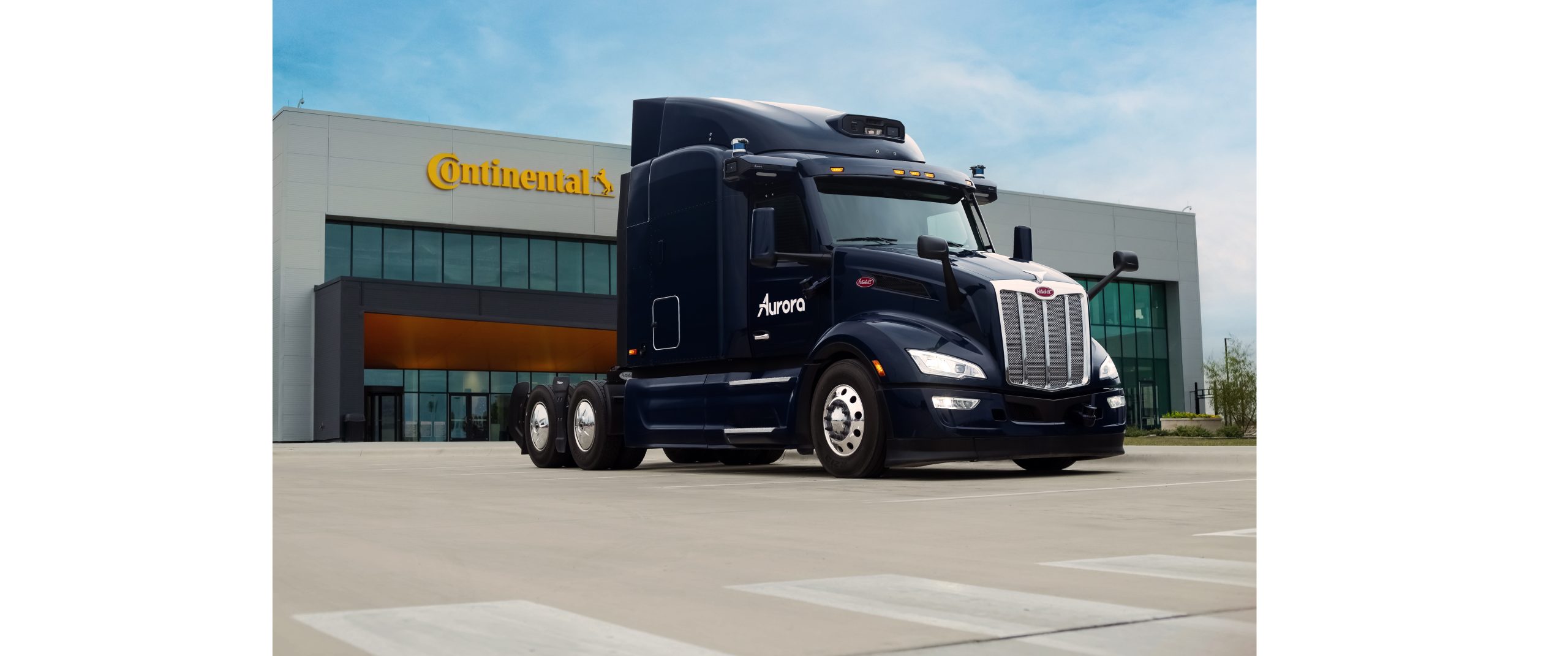 Continental & Aurora unveil world's first scalable autonomous truck system